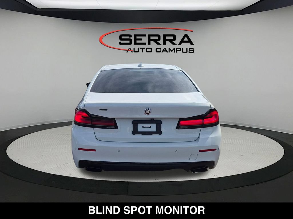Used 2023 BMW 530i xDrive w/ Convenience Package AWD/4WD image 12