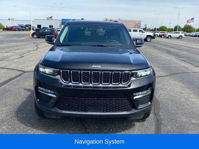 Used 2023 Jeep Grand Cherokee Limited AWD/4WD image 2