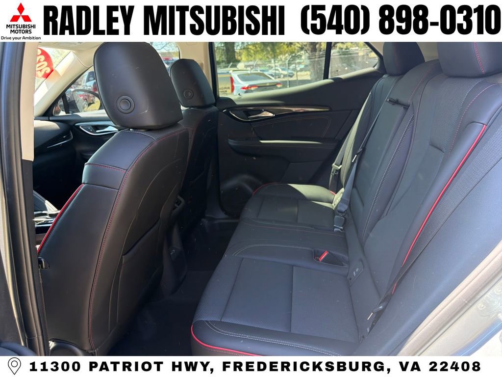 Used 2023 Buick Envision Essence w/ Sport Touring Package image 11