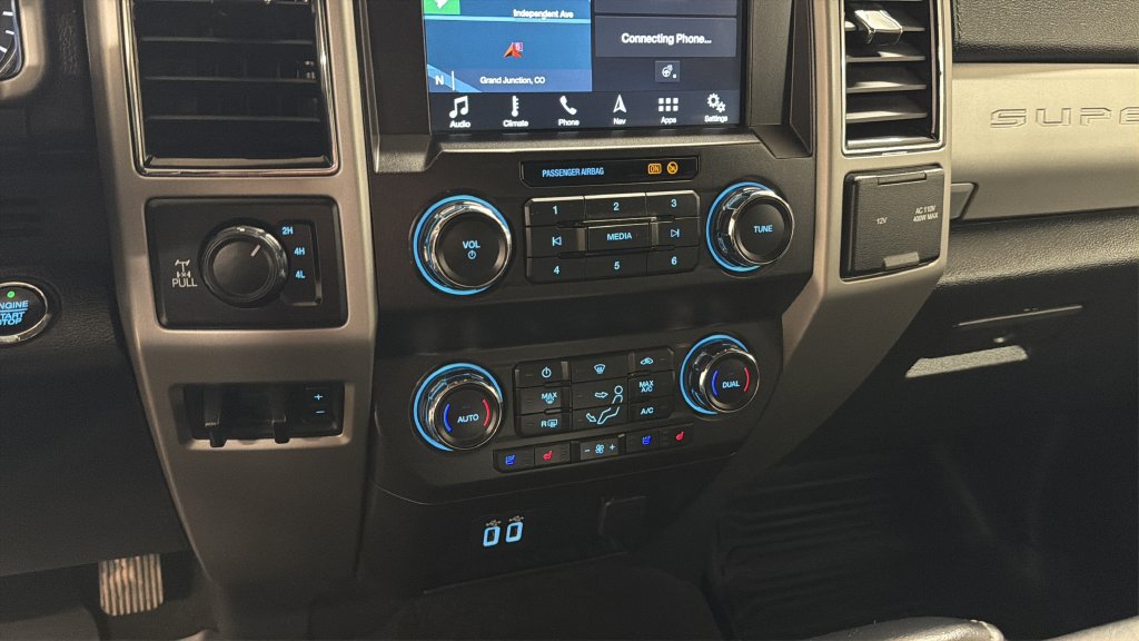 Used 2019 Ford F350 Lariat w/ Lariat Ultimate Package AWD/4WD image 18