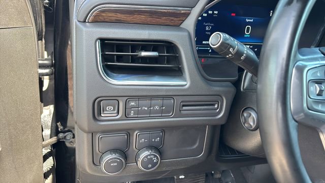 Used 2024 Chevrolet Tahoe Premier RWD image 21