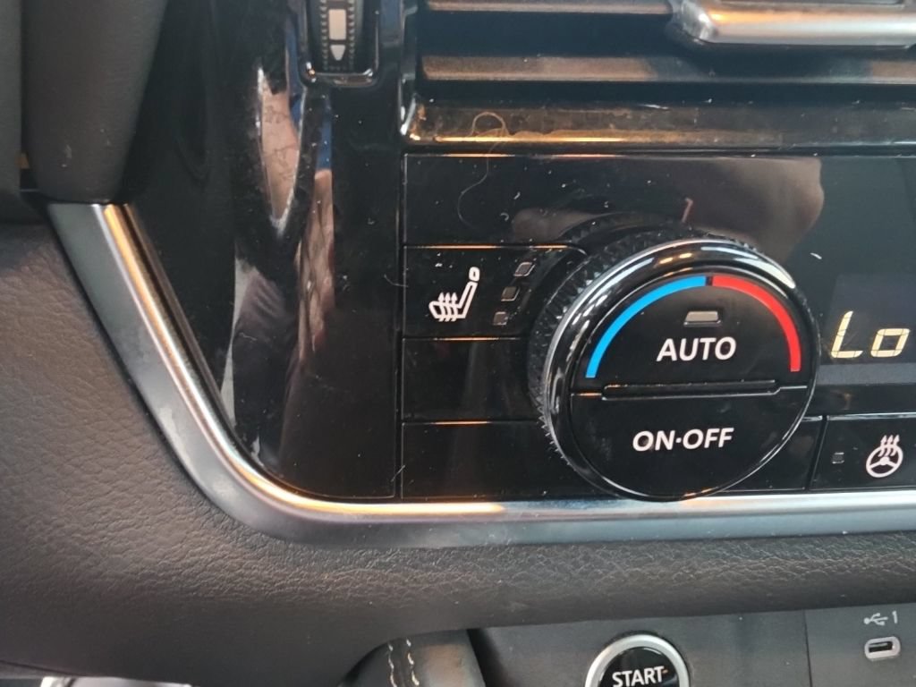 Certified 2023 Nissan Rogue SL AWD/4WD image 28