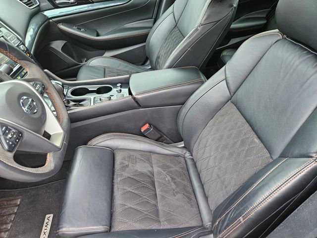 Used 2022 Nissan Maxima SR w/ Sport Mat Group image 10