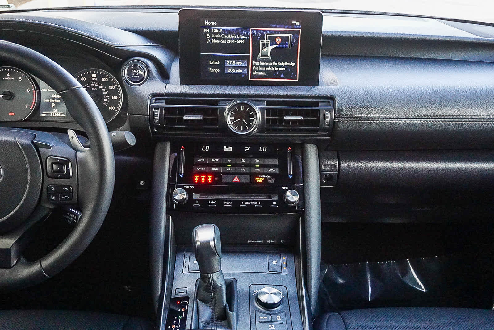 Used 2024 Lexus IS 300 F Sport RWD image 13