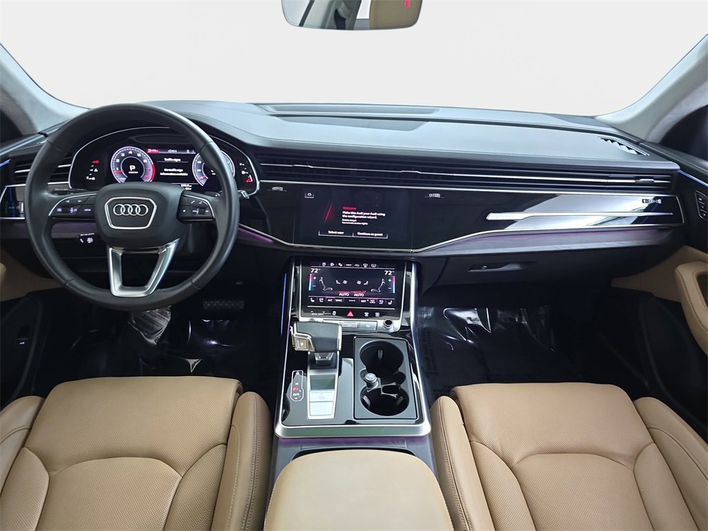 Used 2023 Audi Q8 Prestige w/ Prestige Package image 13