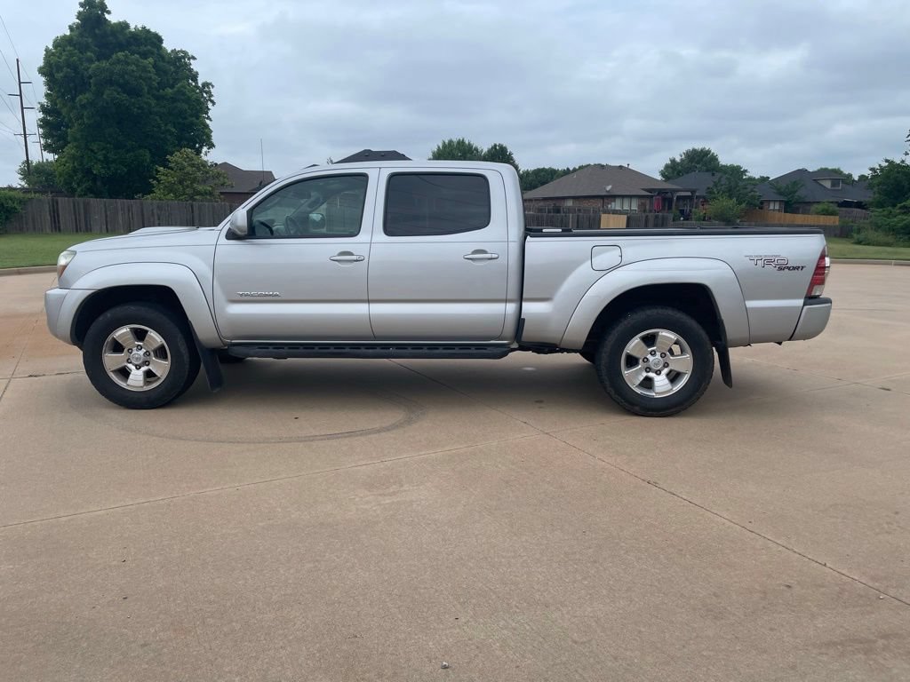 Used 2010 Toyota Tacoma 4x4 Double Cab image 8
