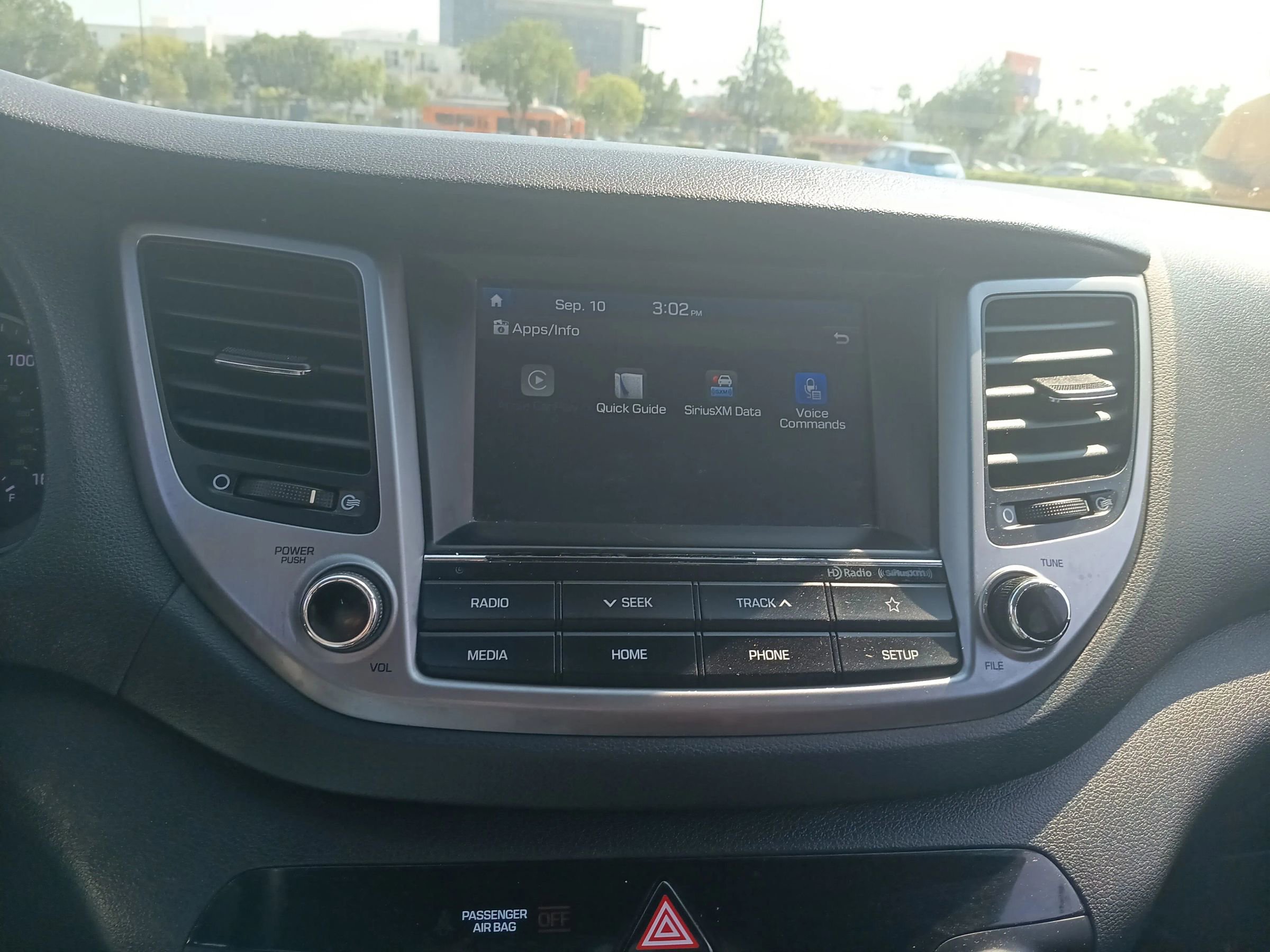 Used 2018 Hyundai Tucson SEL image 17