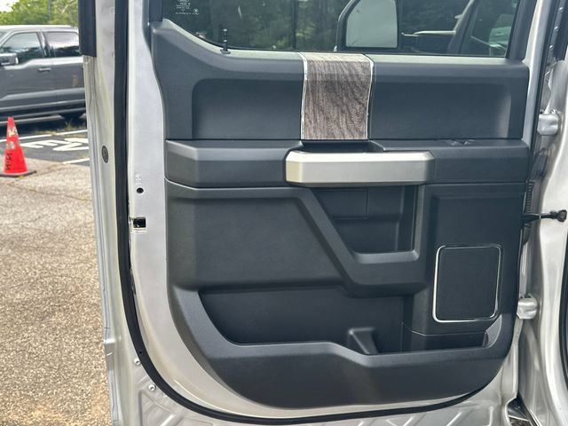 Used 2019 Ford F250 Lariat w/ Chrome Package AWD/4WD image 21