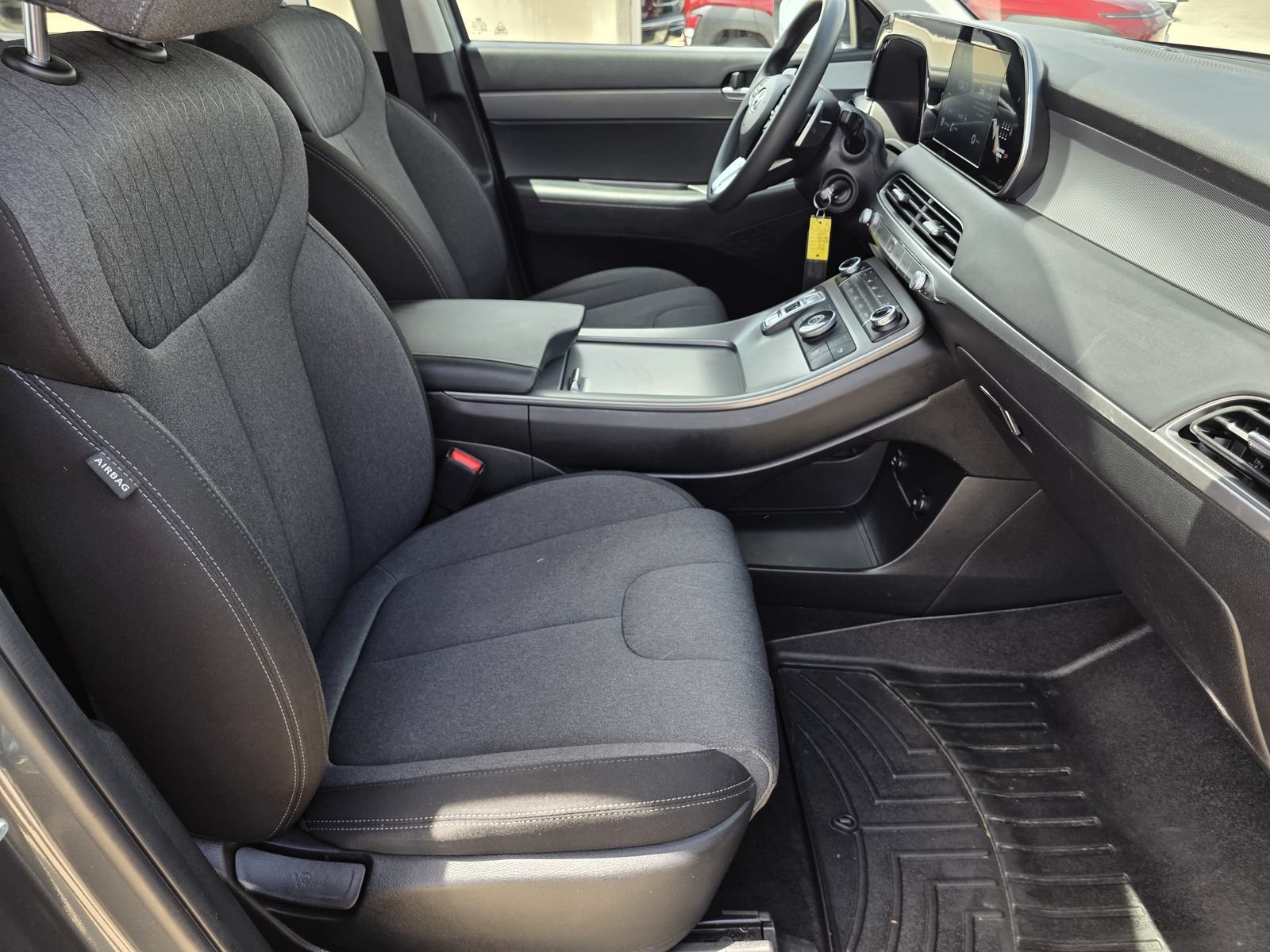 Used 2022 Hyundai Palisade SE FWD image 12