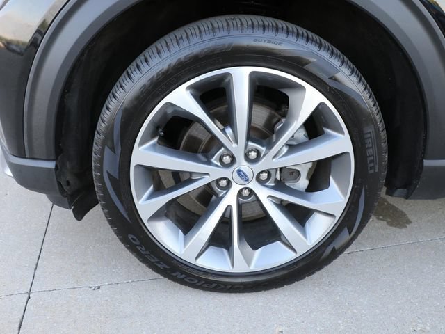 Used 2025 Ford Explorer Platinum w/ Ultimate Package AWD/4WD image 7