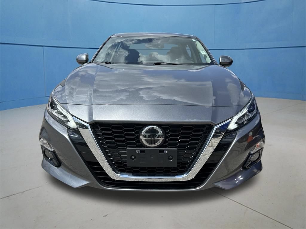 Used 2019 Nissan Altima 2.5 Platinum AWD/4WD image 4
