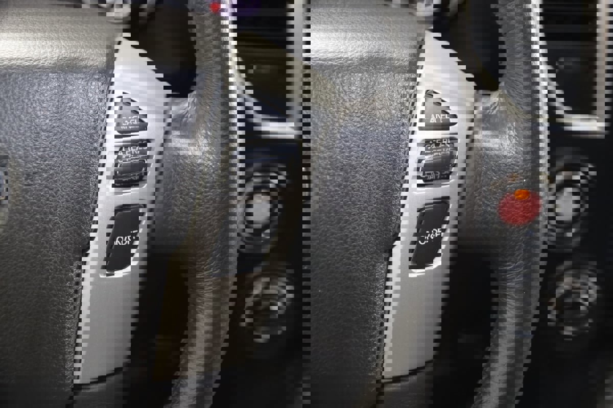 Used 2019 Nissan Titan SV w/ SV Convenience Package image 33