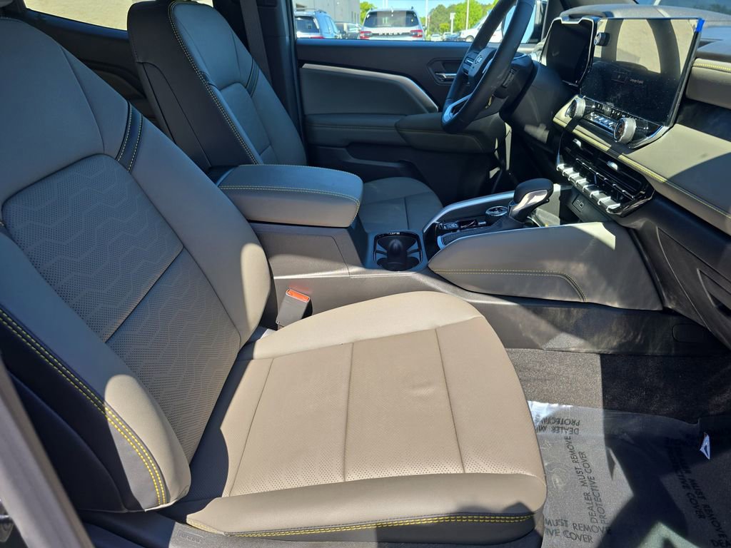 New 2026 Chevrolet Colorado ZR2 image 10