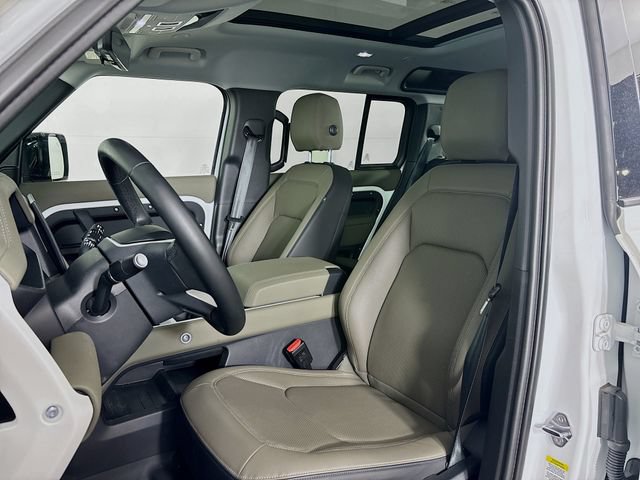 New 2025 Land Rover Defender 110 S AWD/4WD image 21