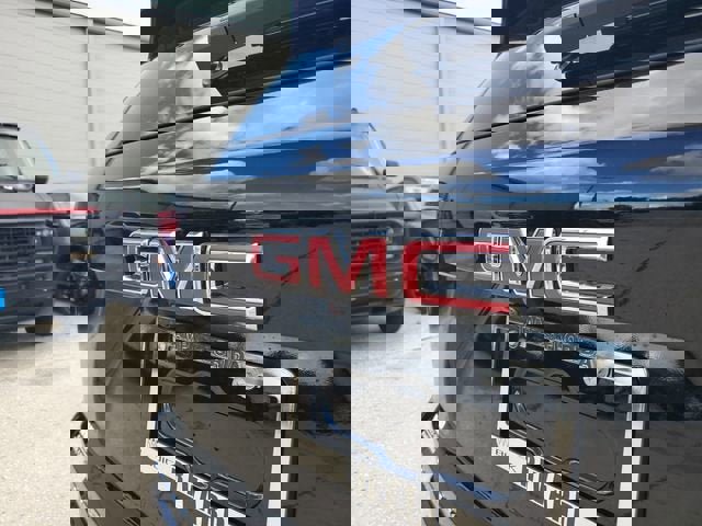 New 2026 GMC Terrain AT4 w/ Technology Package II image 7