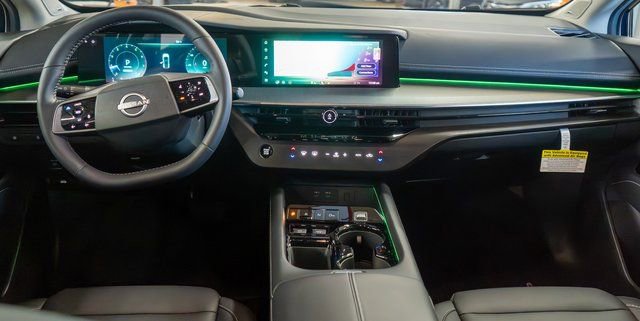 Certified 2025 Nissan Murano SL AWD/4WD image 16
