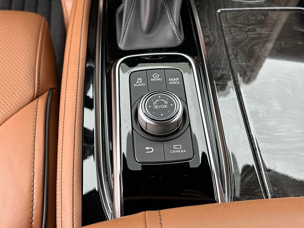 Used 2022 INFINITI QX80 Sensory w/ All-Season Package AWD/4WD image 63