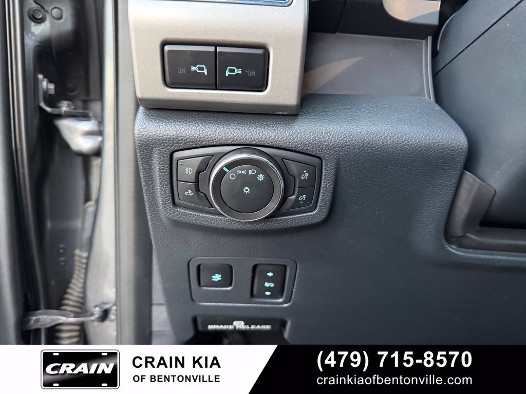 Used 2022 Ford F250 Lariat w/ Tremor Off-Road Package AWD/4WD image 12