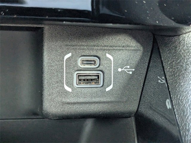 New 2025 Jeep Compass Latitude w/ Sun & Sound Group image 19