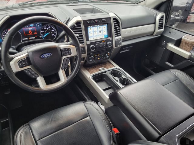 Used 2018 Ford F250 Lariat w/ Chrome Package image 22
