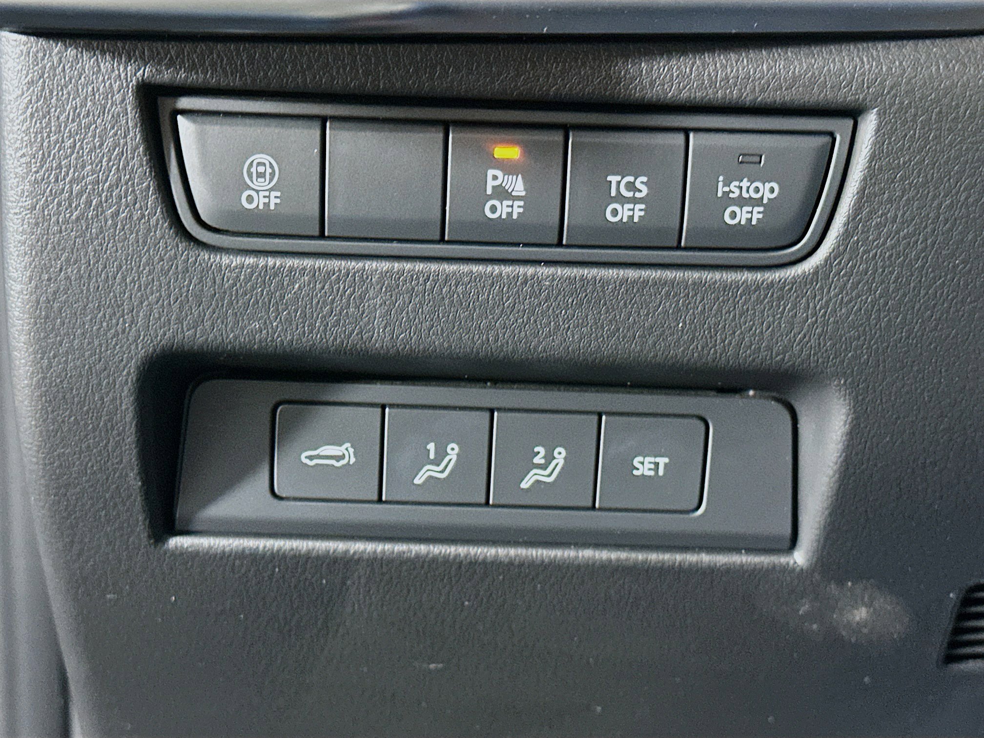 Used 2024 MAZDA CX-90 3.3 Turbo w/ Premium Package image 17