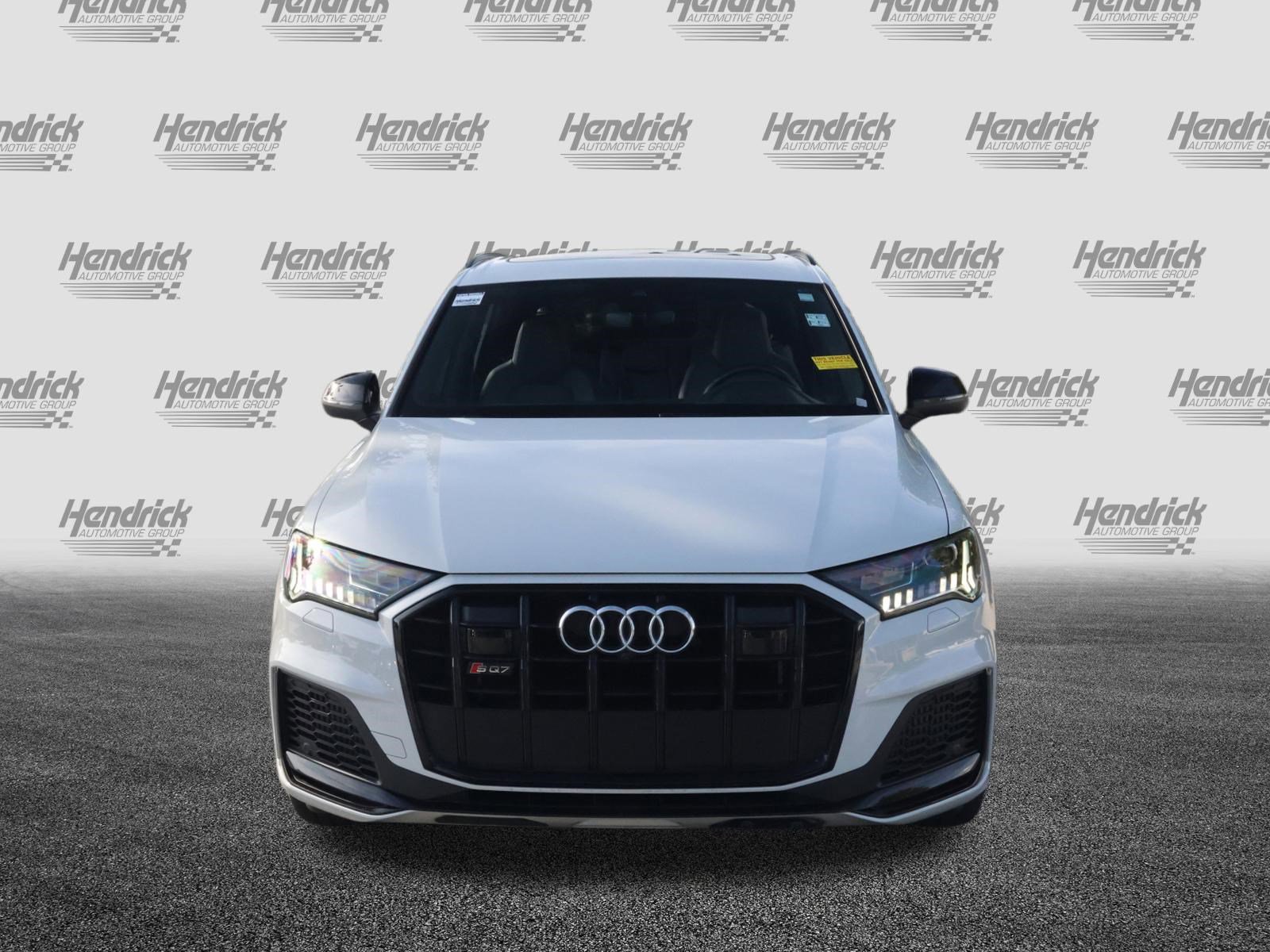 Used 2021 Audi SQ7 Premium Plus w/ Executive Package AWD/4WD image 3