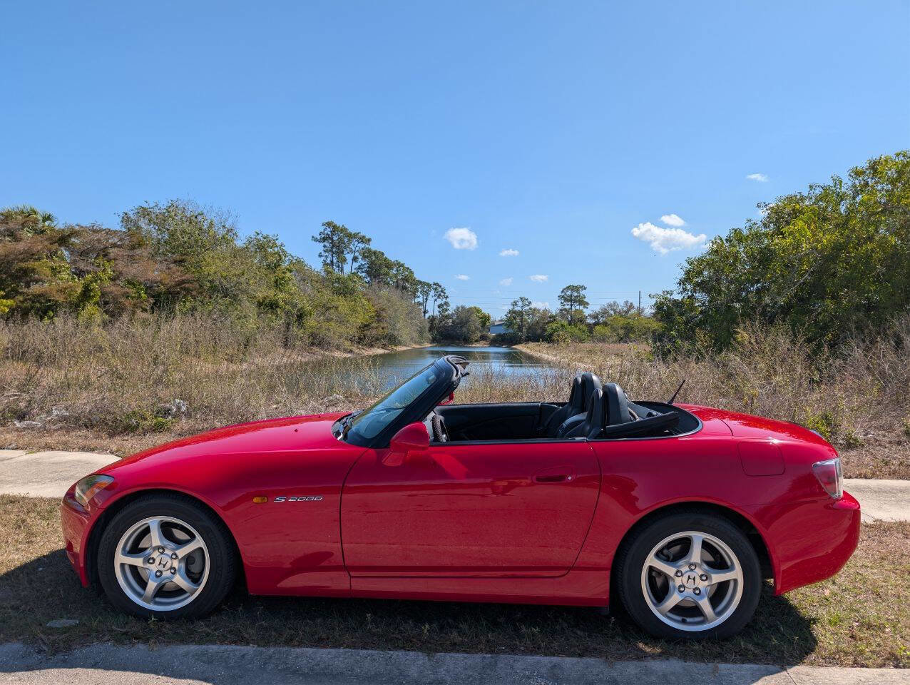 Used 2001 Honda S2000 image 9