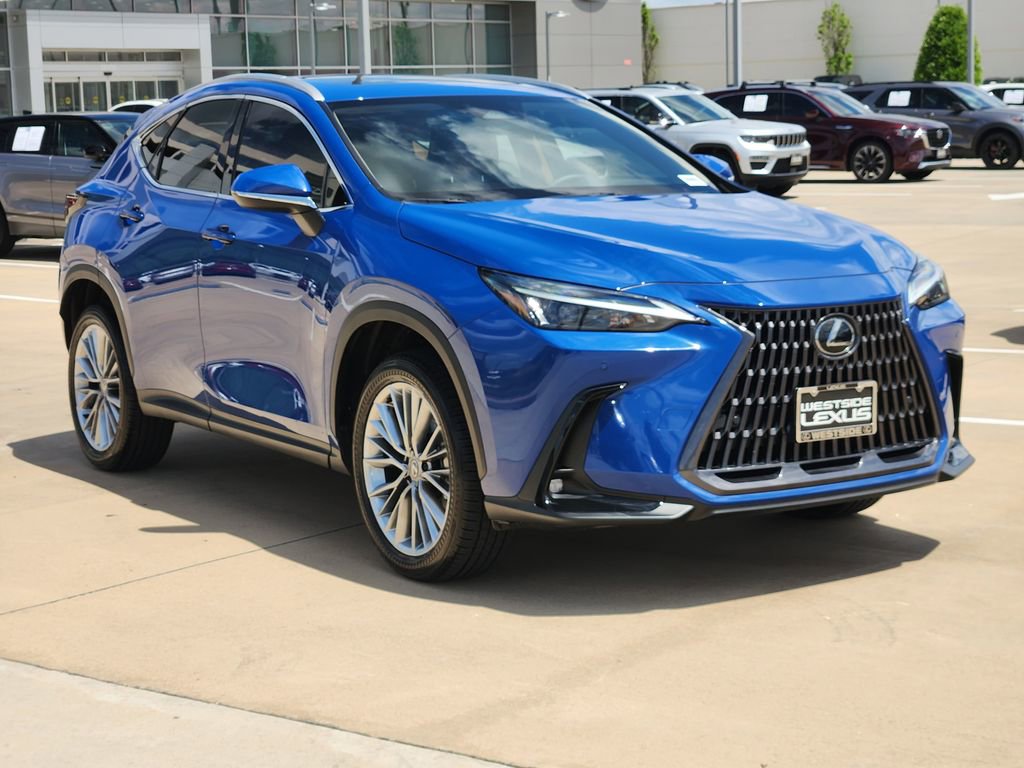 Used 2025 Lexus NX 350 AWD w/ Premium Package image 3