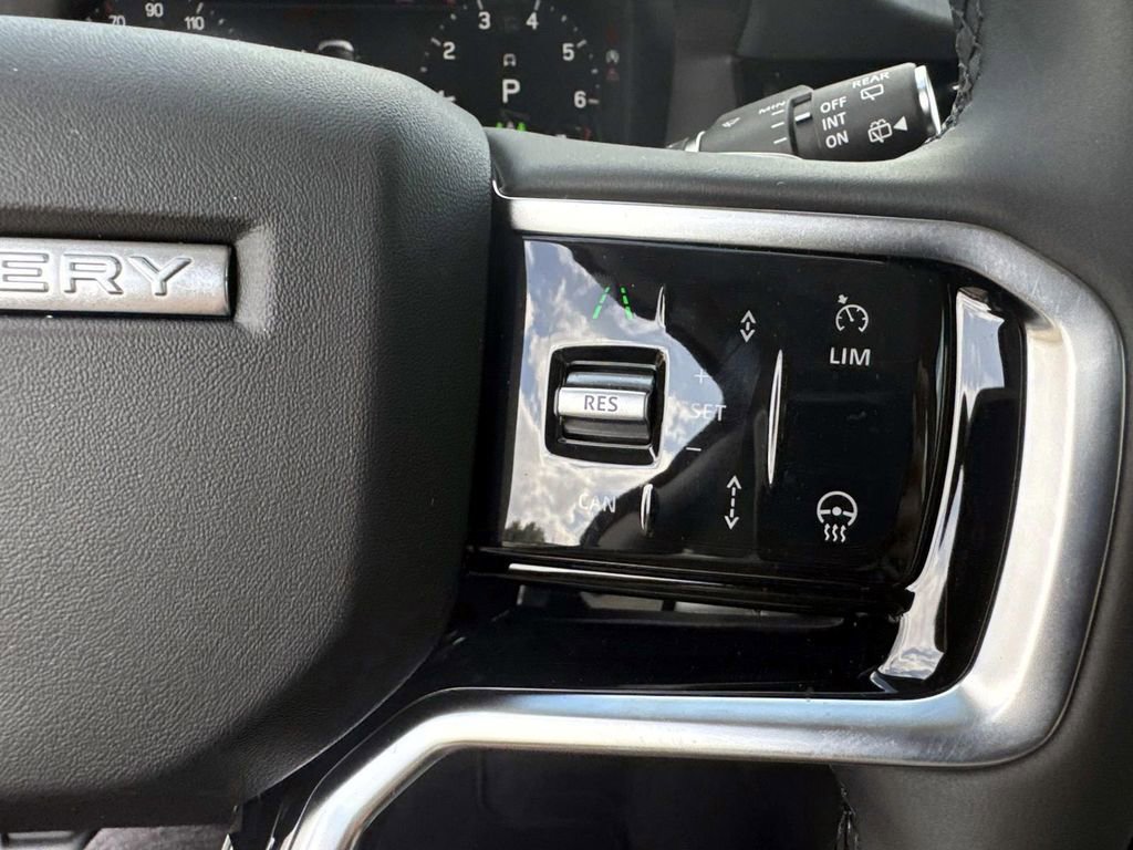 New 2025 Land Rover Discovery Sport S image 26