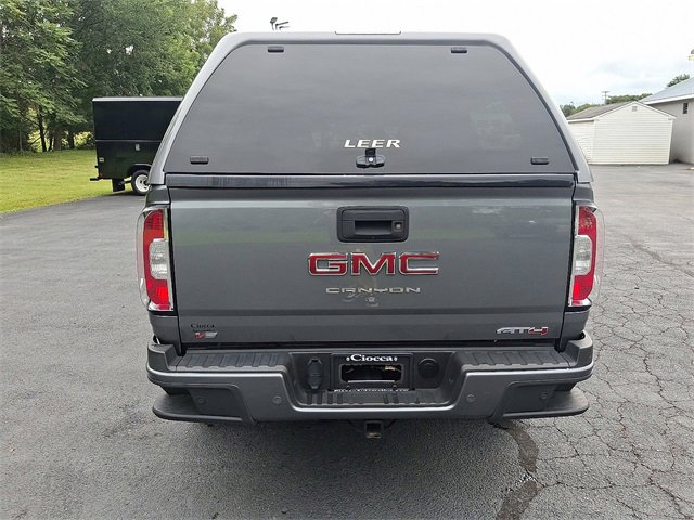 Used 2022 GMC Canyon AT4 w/ Trailering Package image 9