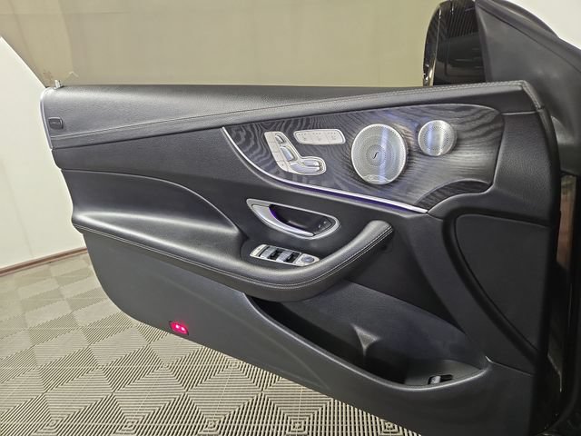 Used 2018 Mercedes-Benz E 400 4MATIC Cabriolet image 29