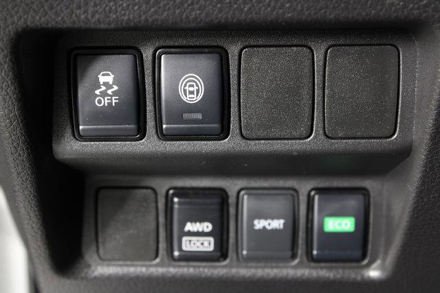 Certified 2021 Nissan Rogue Sport S image 23