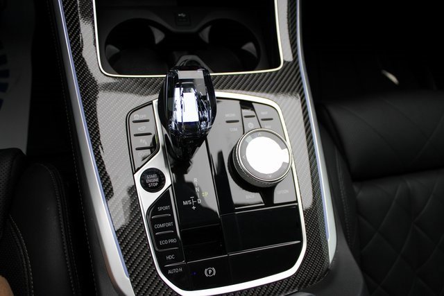 Used 2023 BMW X5 M50i w/ Executive Package image 29