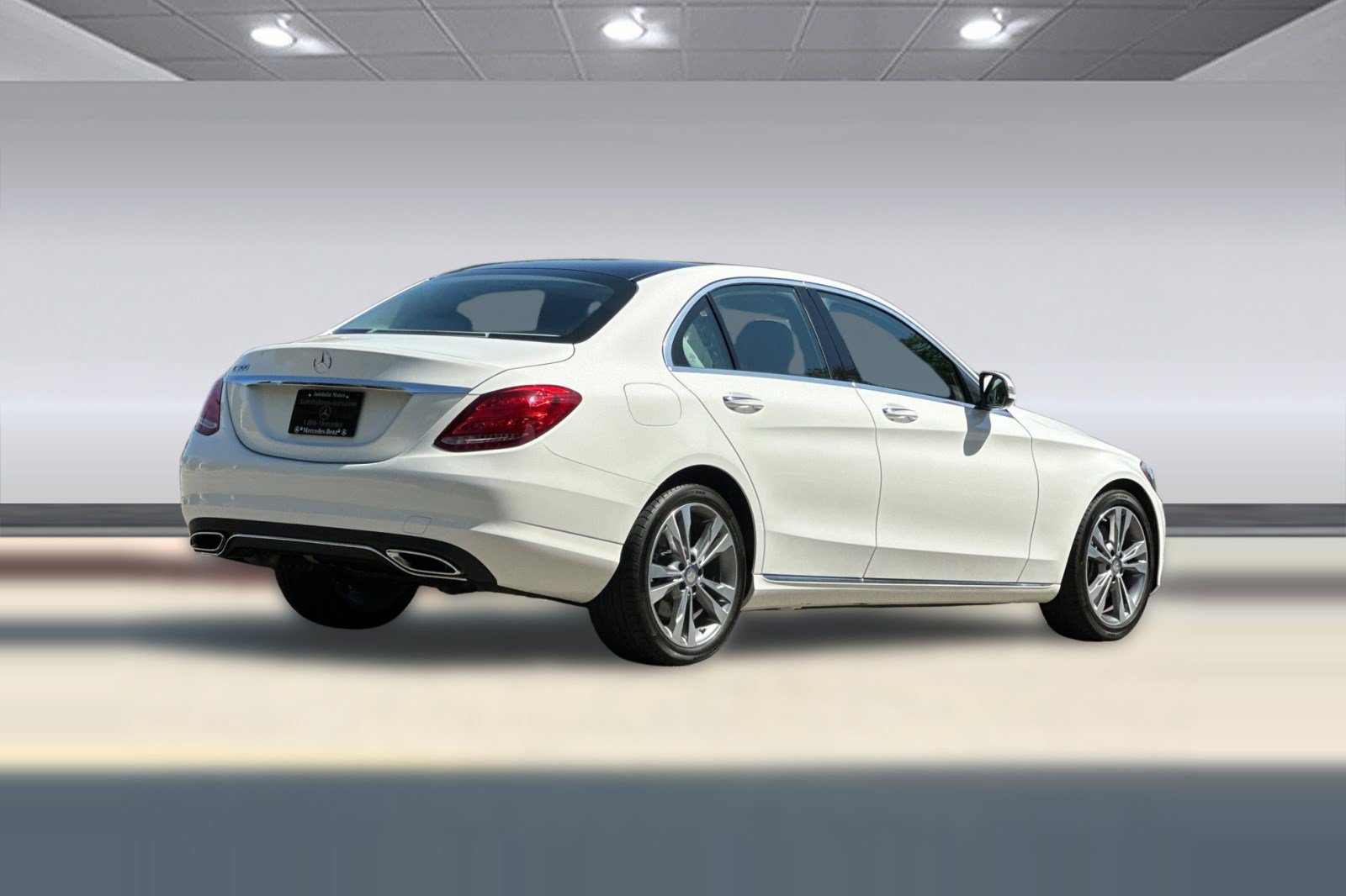 Used 2017 Mercedes-Benz C 300 Sedan image 9