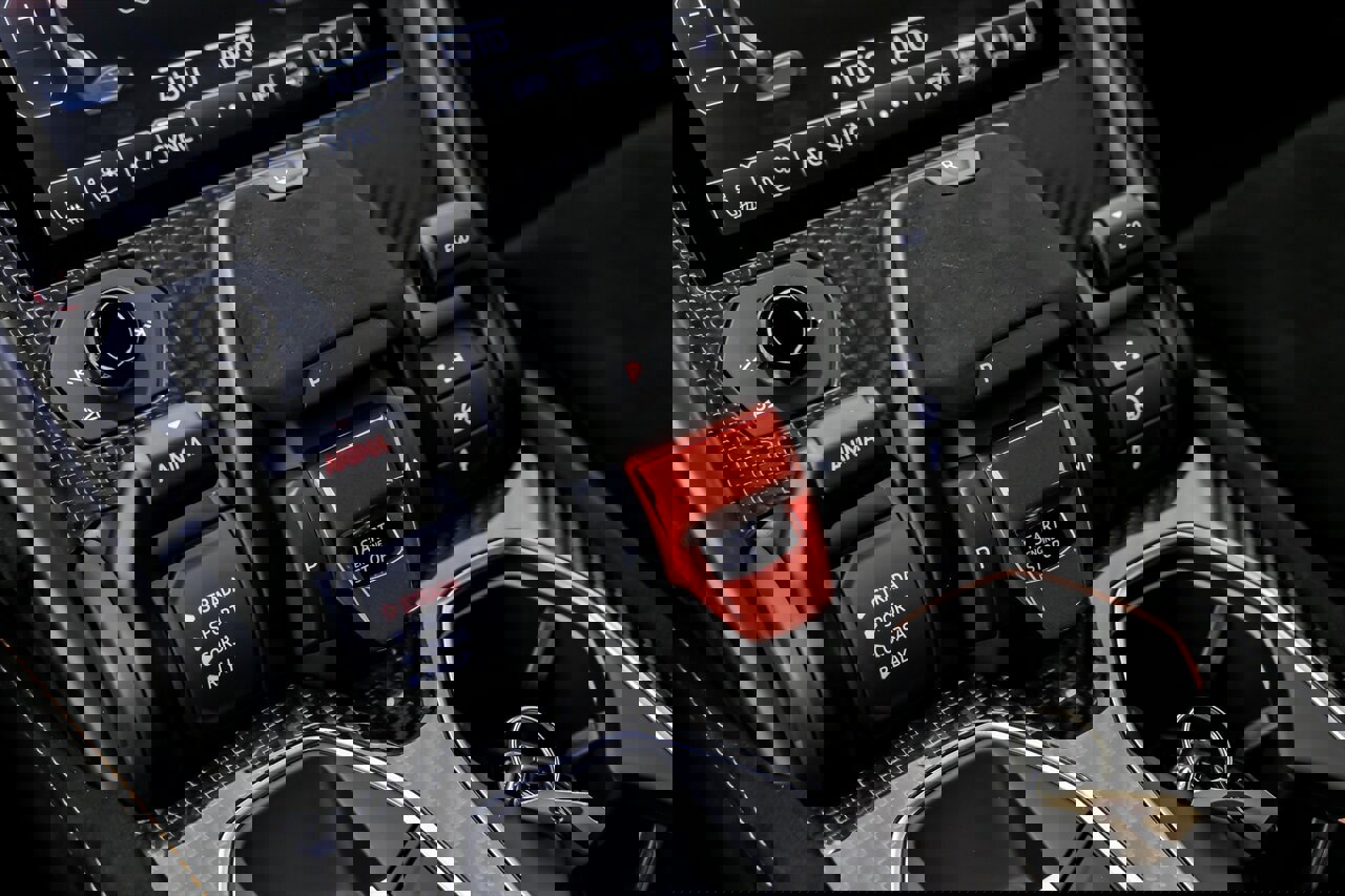 Used 2023 Lamborghini Urus Performante image 44