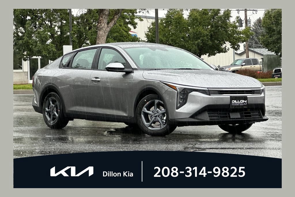 New 2026 Kia K4 FWD image 1