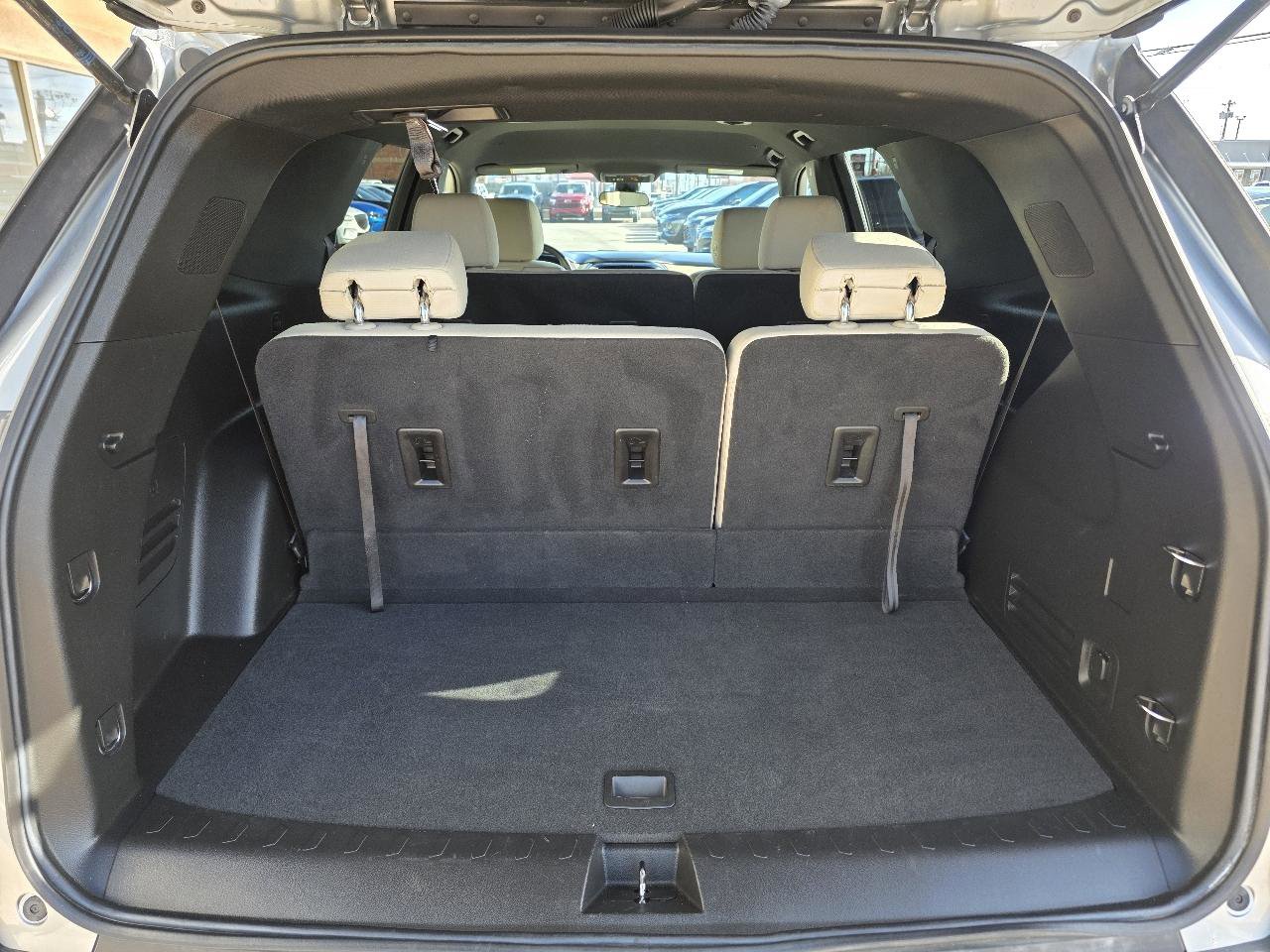 Used 2023 Chevrolet Traverse LS w/ Safety Package image 26