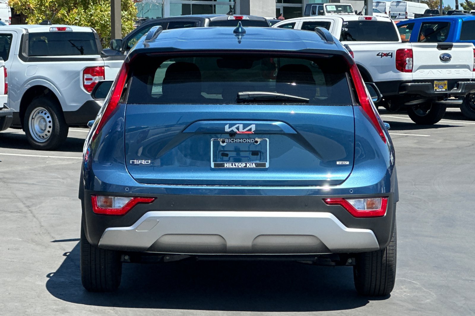 New 2026 Kia Niro EX FWD image 5