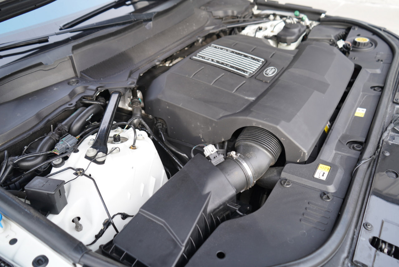 Used 2017 Land Rover Range Rover SV Autobiography Dynamic image 74