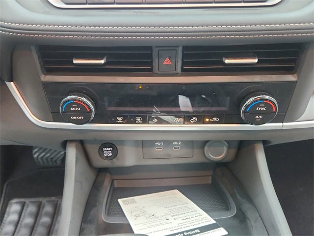 New 2025 Nissan Rogue SV image 26