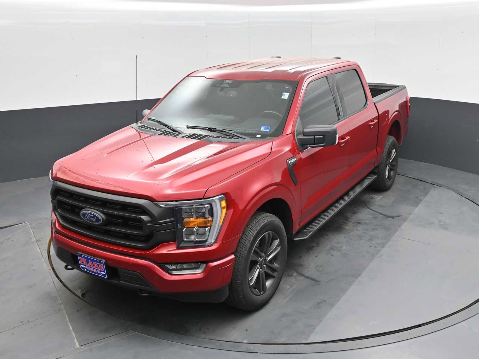 Used 2022 Ford F150 XLT w/ Equipment Group 302A High AWD/4WD image 12