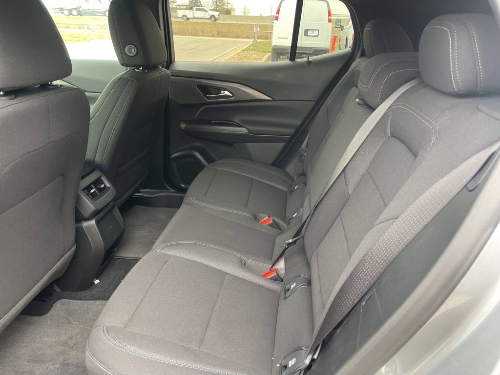 New 2026 Chevrolet Equinox EV LT w/ Comfort Package image 13