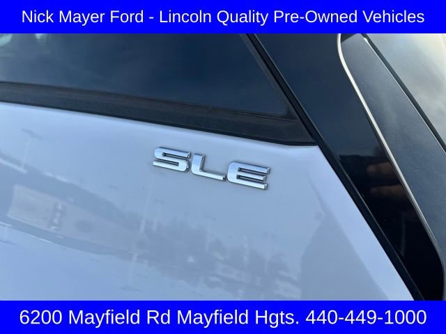 Used 2019 GMC Terrain SLE w/ Driver Convenience Package image 16