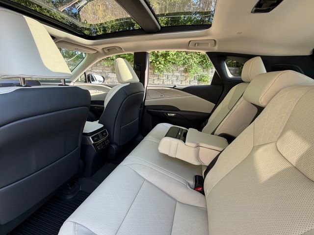 New 2026 Lexus RX 350 AWD image 25