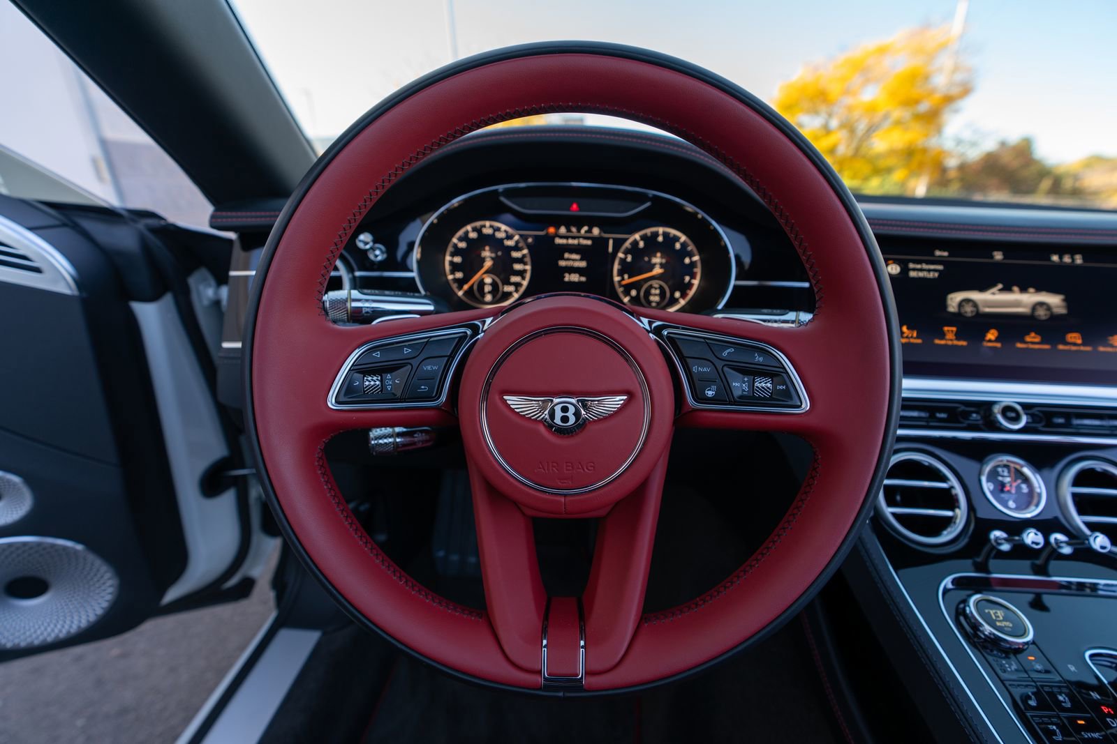 Certified 2024 Bentley Continental GT image 27