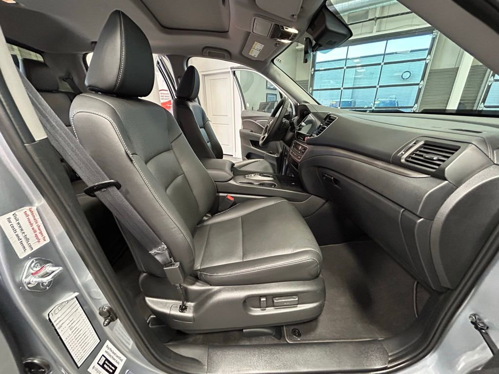 Used 2025 Honda Ridgeline RTL image 40