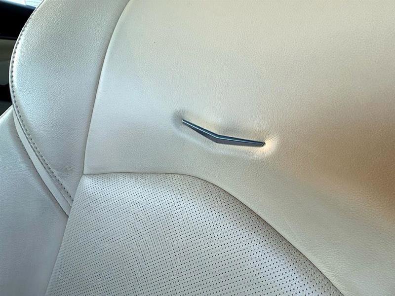 Used 2018 Cadillac CTS Luxury image 16