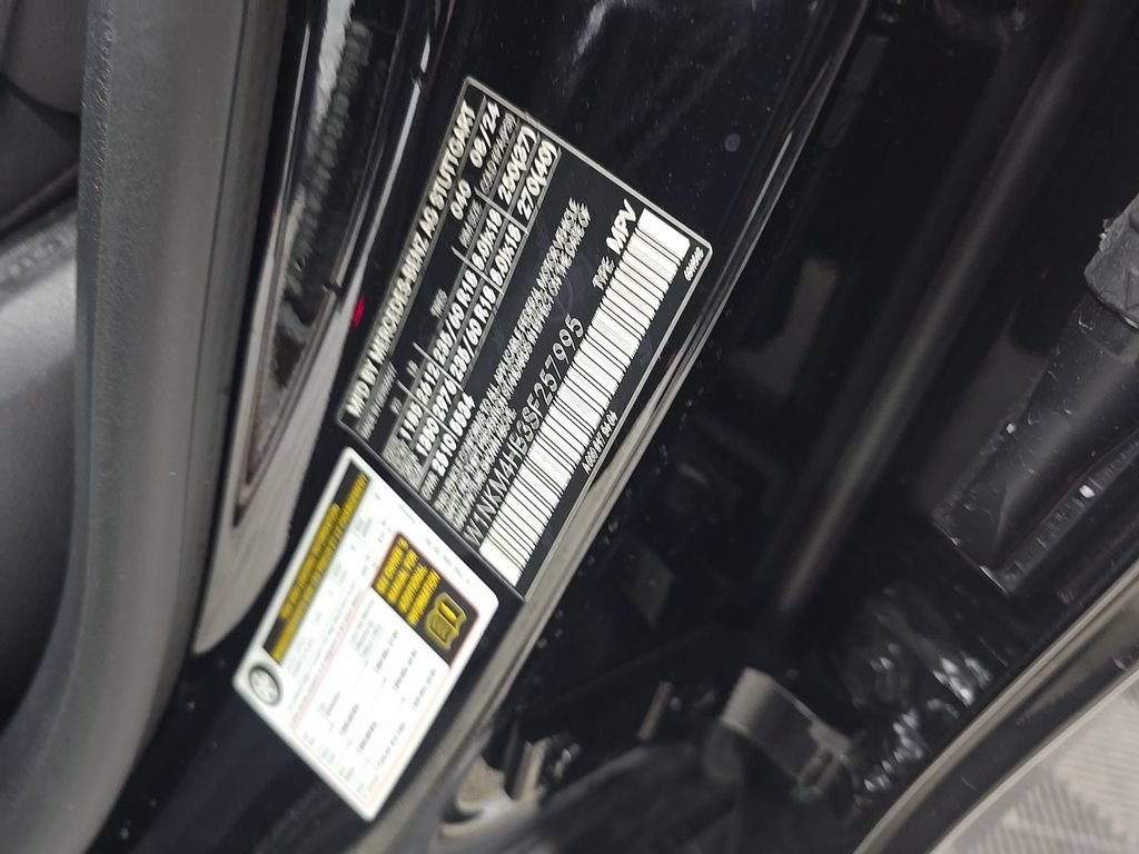 Certified 2025 Mercedes-Benz GLC 300 4MATIC image 15
