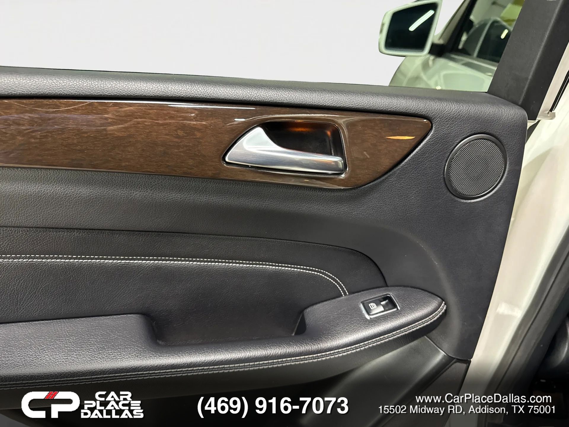 Used 2015 Mercedes-Benz ML 350 4MATIC w/ Premium 1 Package image 23