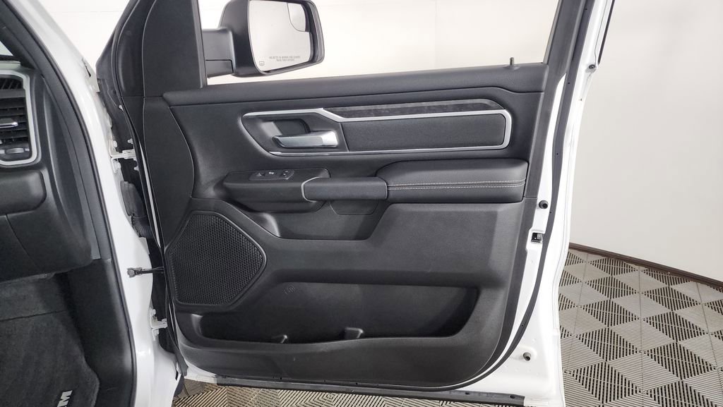 Used 2023 RAM 1500 Big Horn image 31